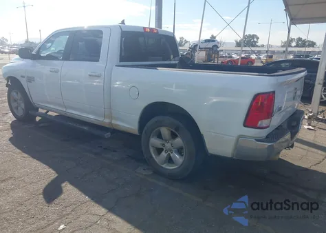 2019 Ram 1500 Classic Big Horn 4X4 6'4 Box z USA, uszkodzony, nr VIN 1C6RR7TT0KS687507